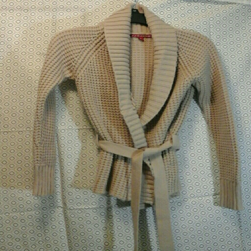 Knit cardigan